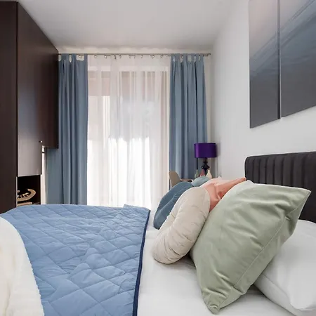Rodzinny Dla 6 Osob Z Parkingiem Mokotow By Renters Apartment