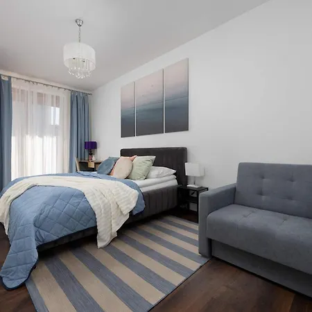 Apartment Rodzinny Dla 6 Osob Z Parkingiem Mokotow By Renters Warsaw